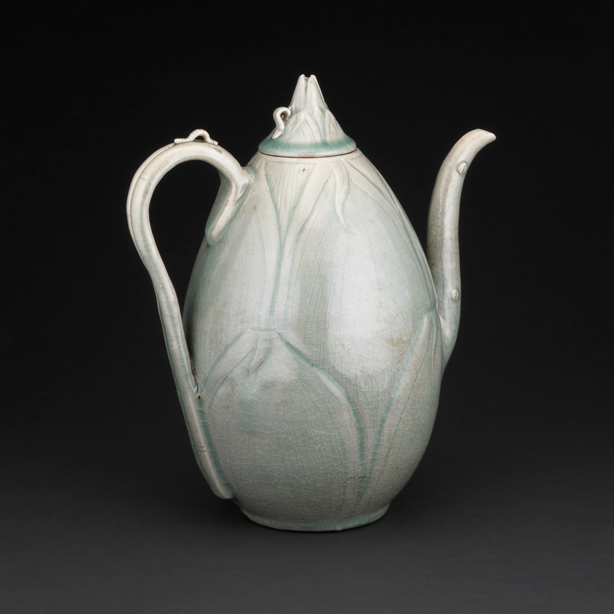 Bamboo Shoot-Shaped Ewer