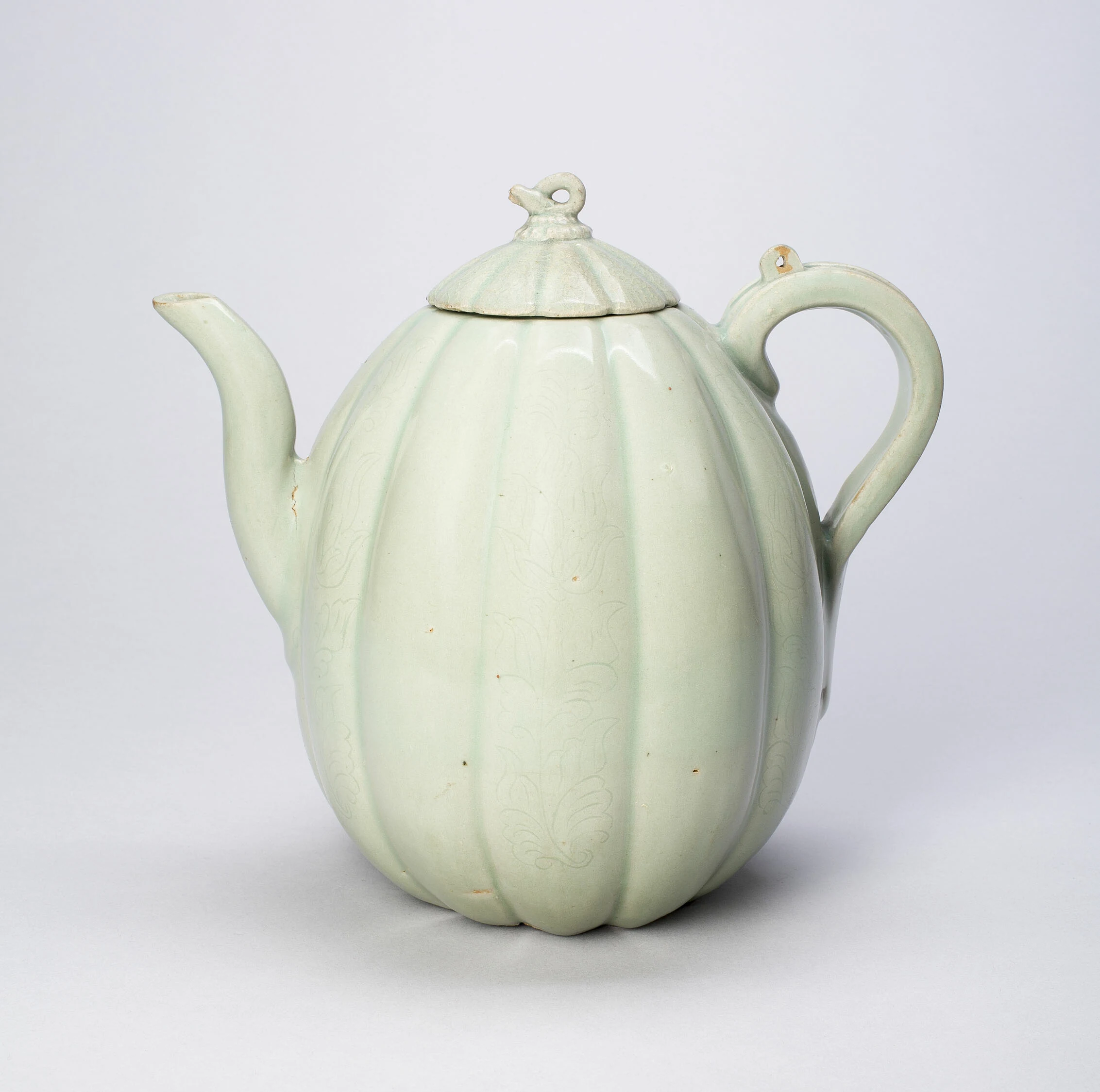 Melon-Shaped Ewer with Floral Motif