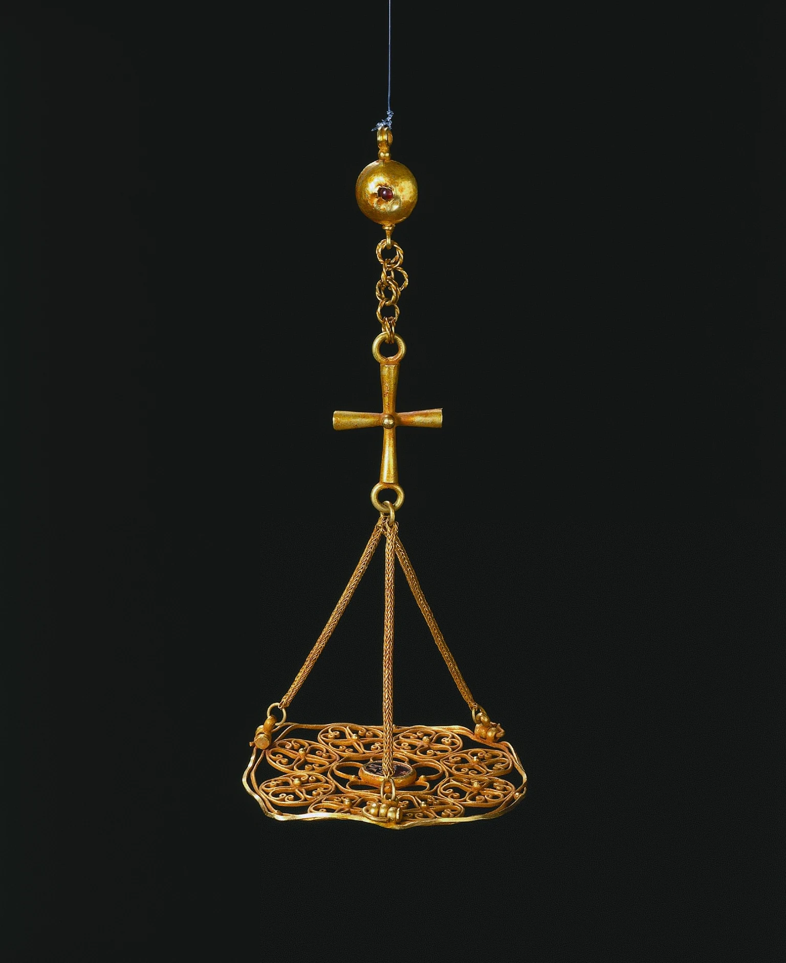 Votive Polycandelon (Lamp Holder)