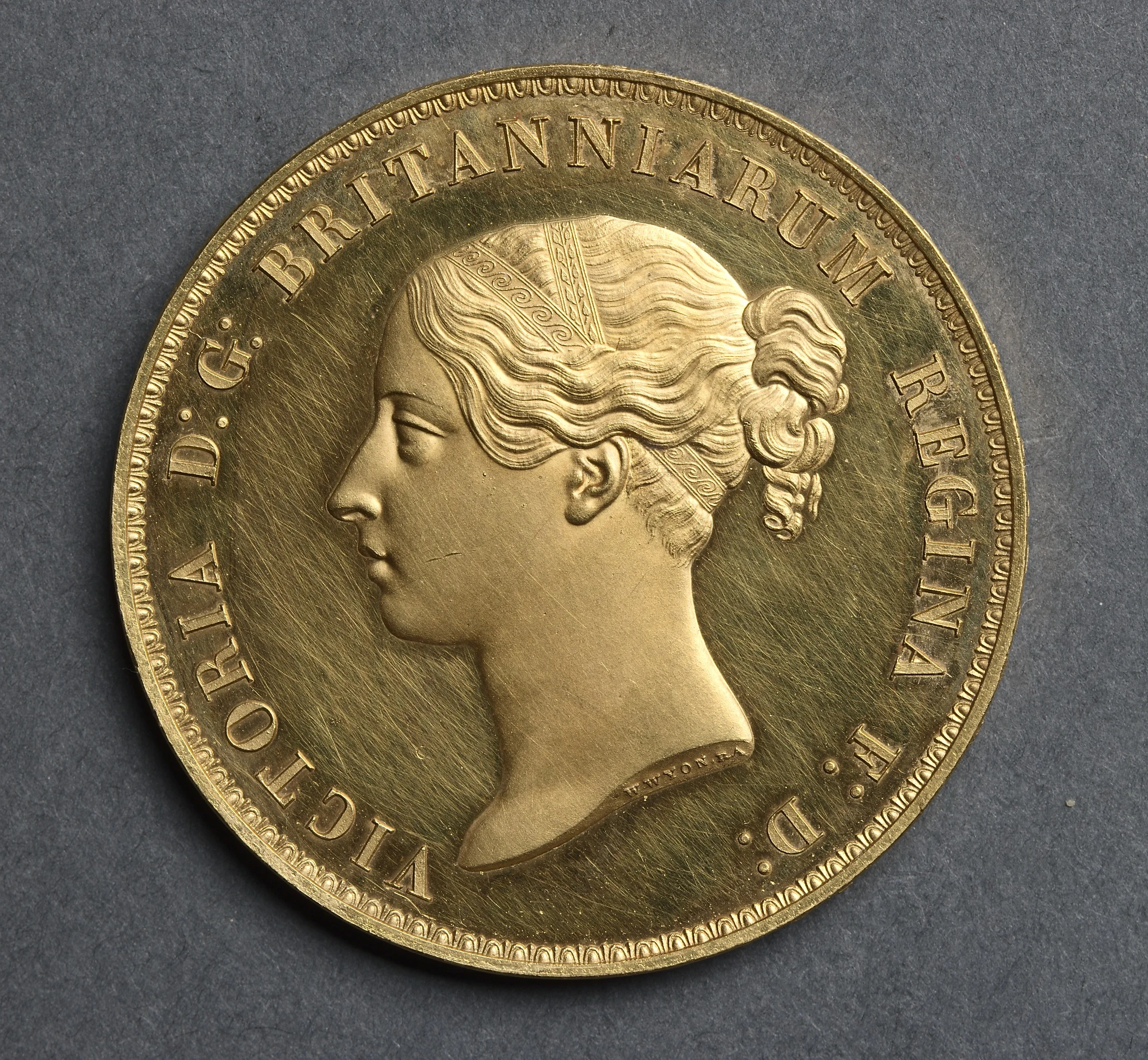 Five Pound Piece: Portrait of Queen Victoria (obverse)