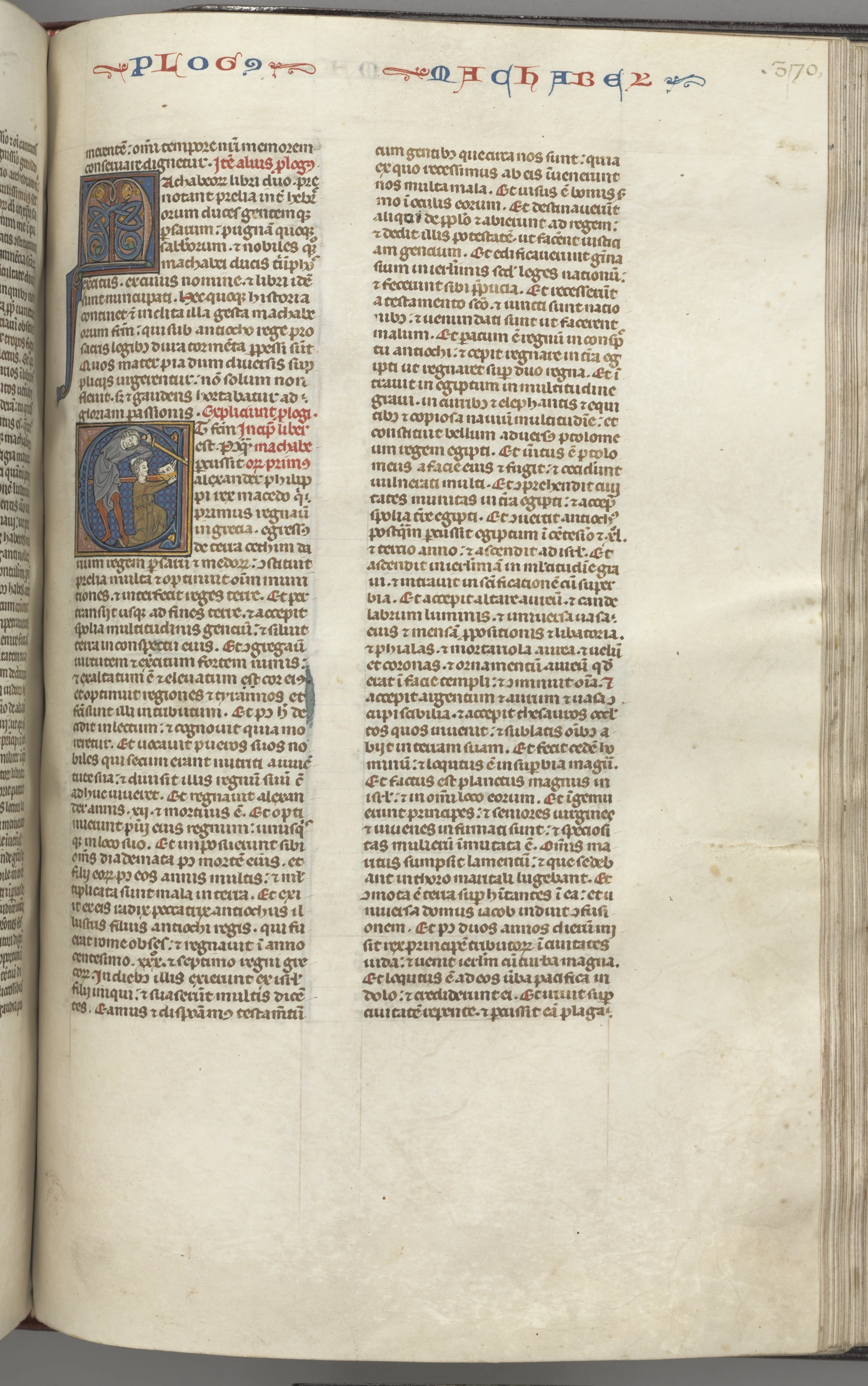 Fol. 370r, Maccabees I, historiated initial E, Mathathias slaying the idolatrous Jew