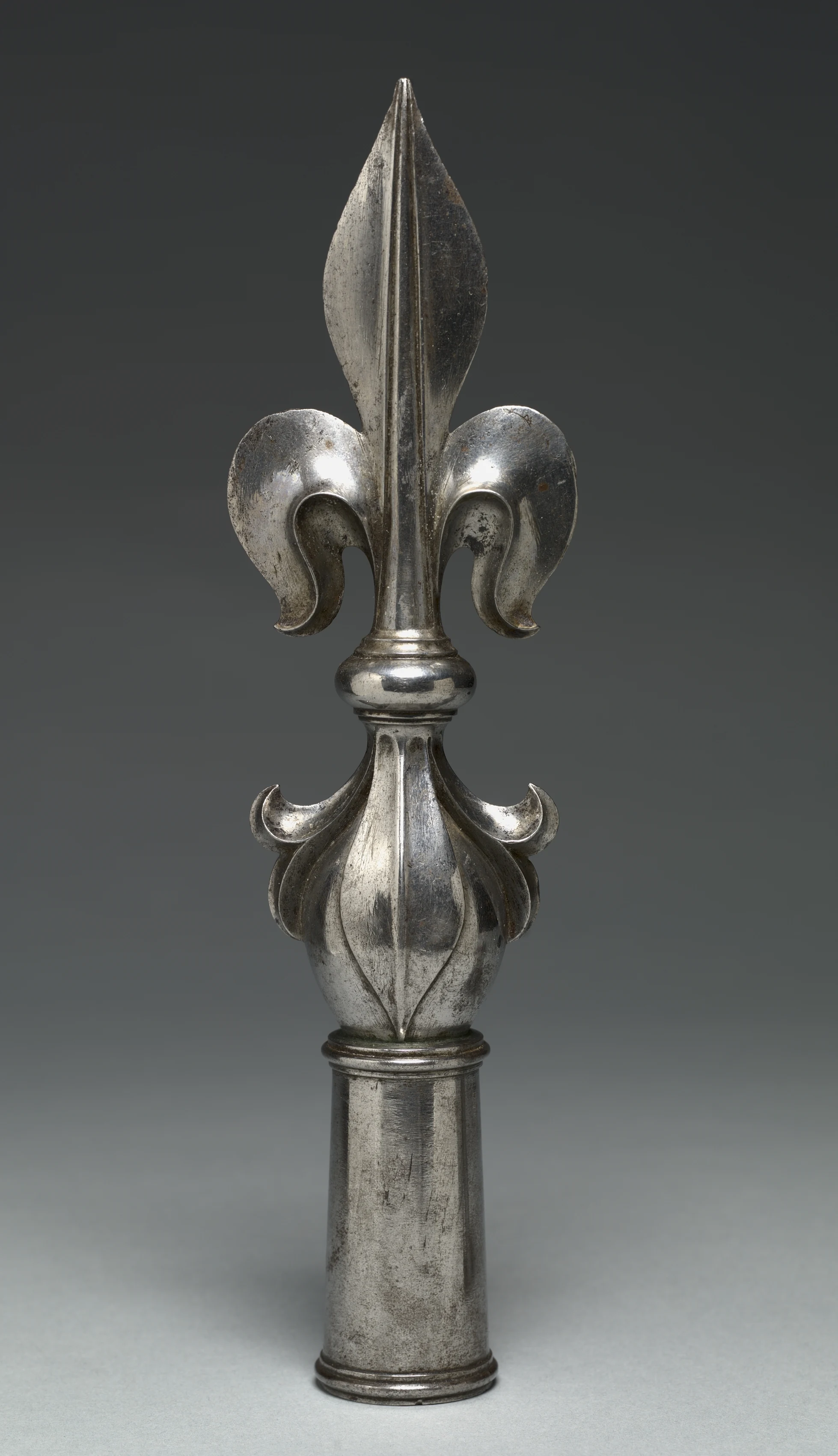Banner Head in the Form of a Fleur-de-lys
