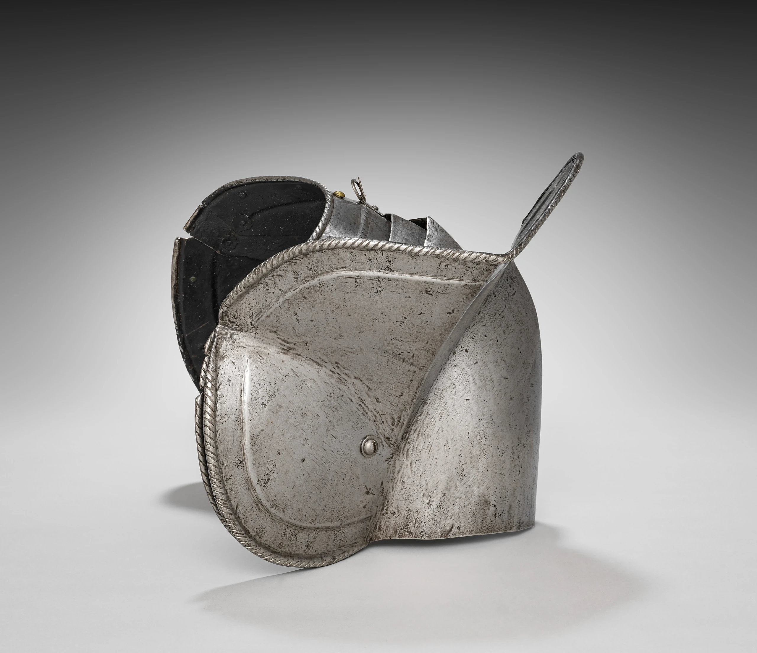 Pauldron (proper left) and Grandguard