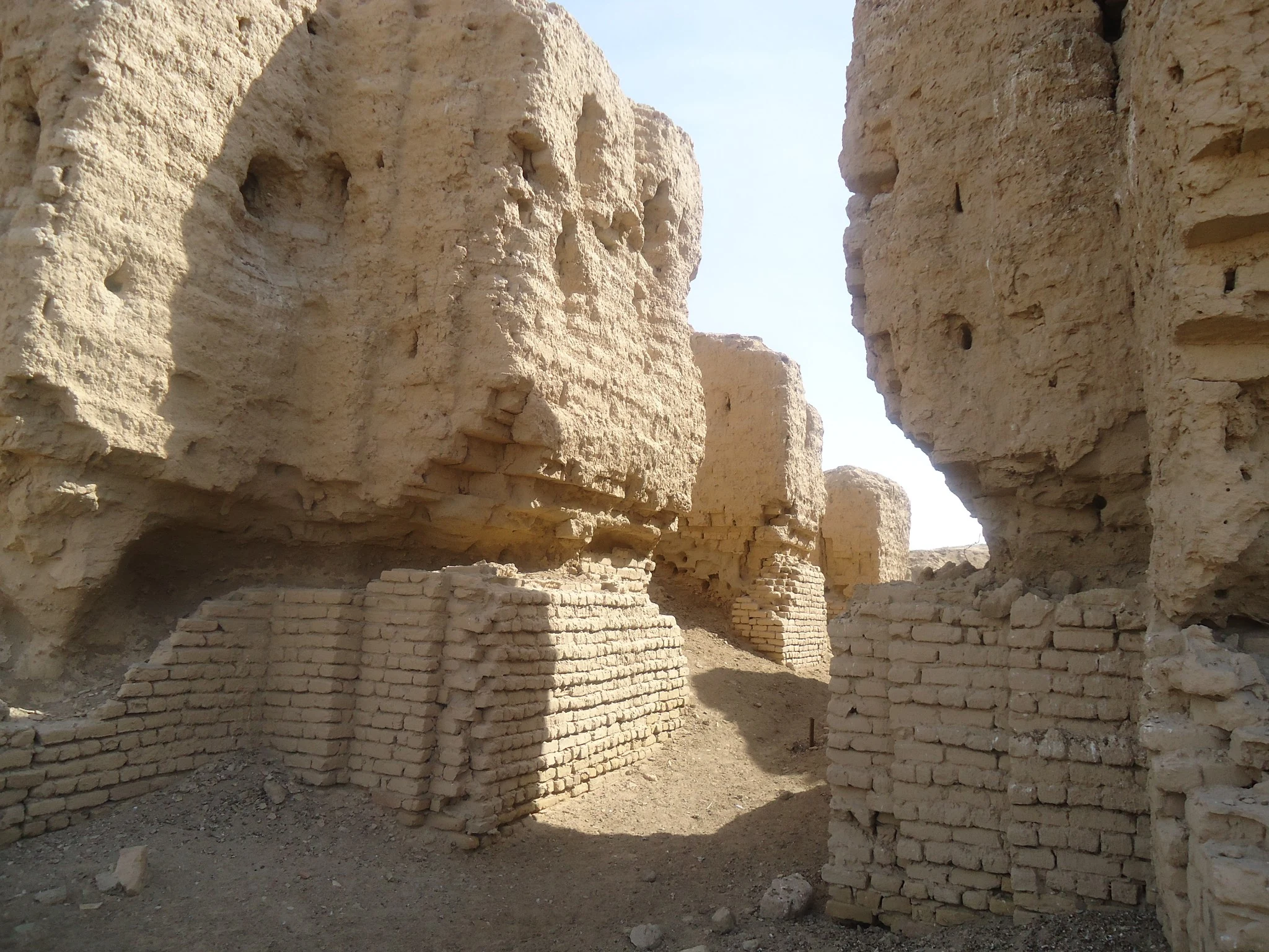Ruins of the ziggurat of the ancient city of Kish, Tell al-Uhaymir, Iraq