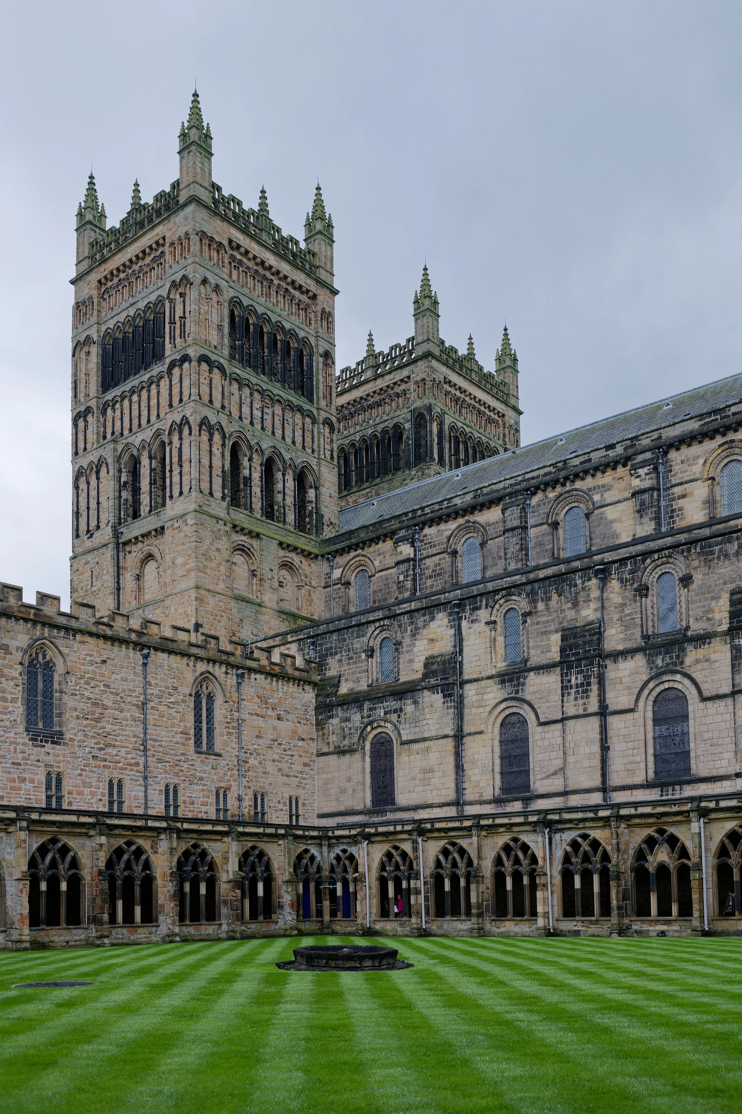 Cathedral Church of Christ, Blessed Mary the Virgin and St Cuthbert of Durham, Interior, Cloisters