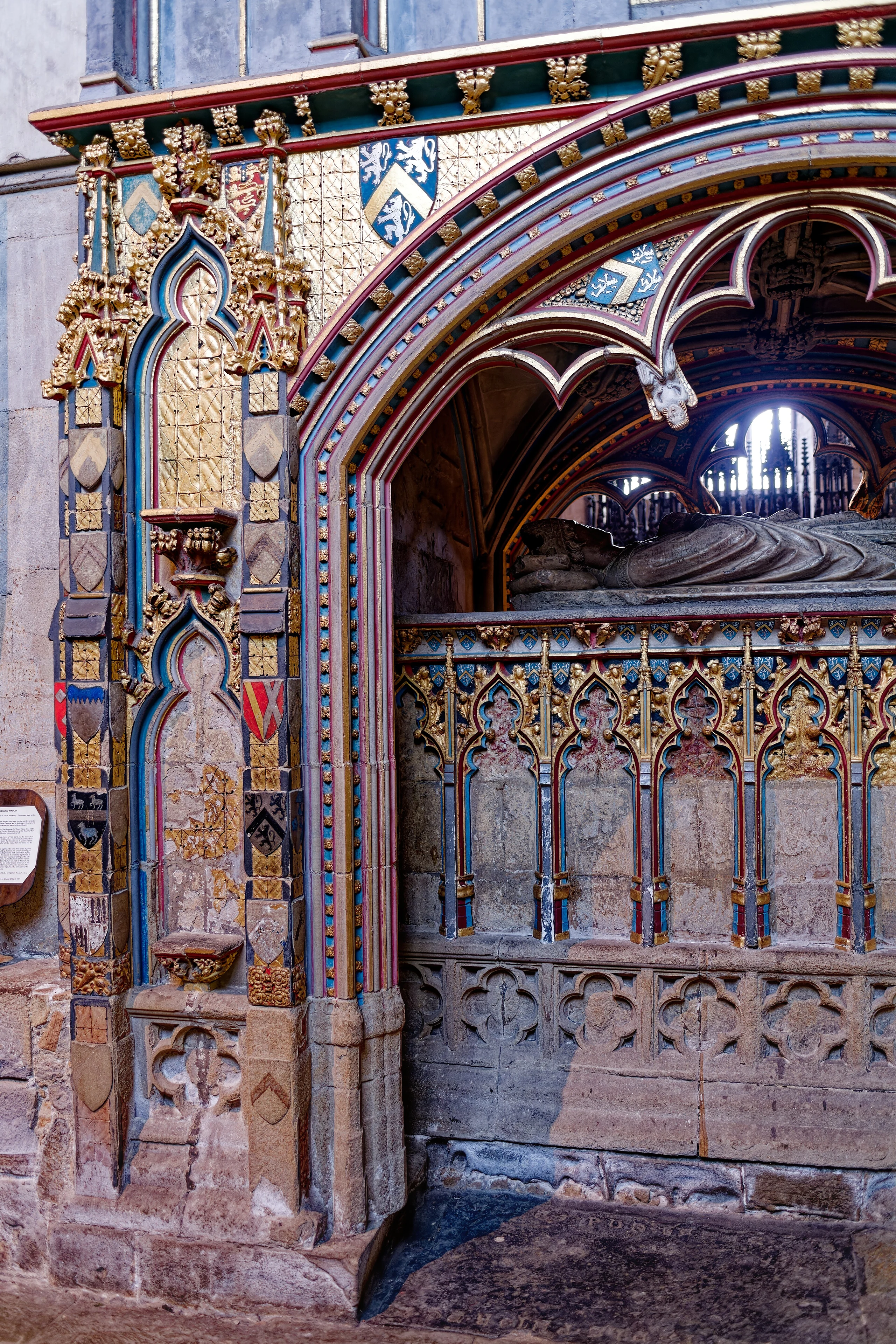 Cathedral Church of Christ, Blessed Mary the Virgin and St Cuthbert of Durham, Interior, Bishop Hatfield's Chantry