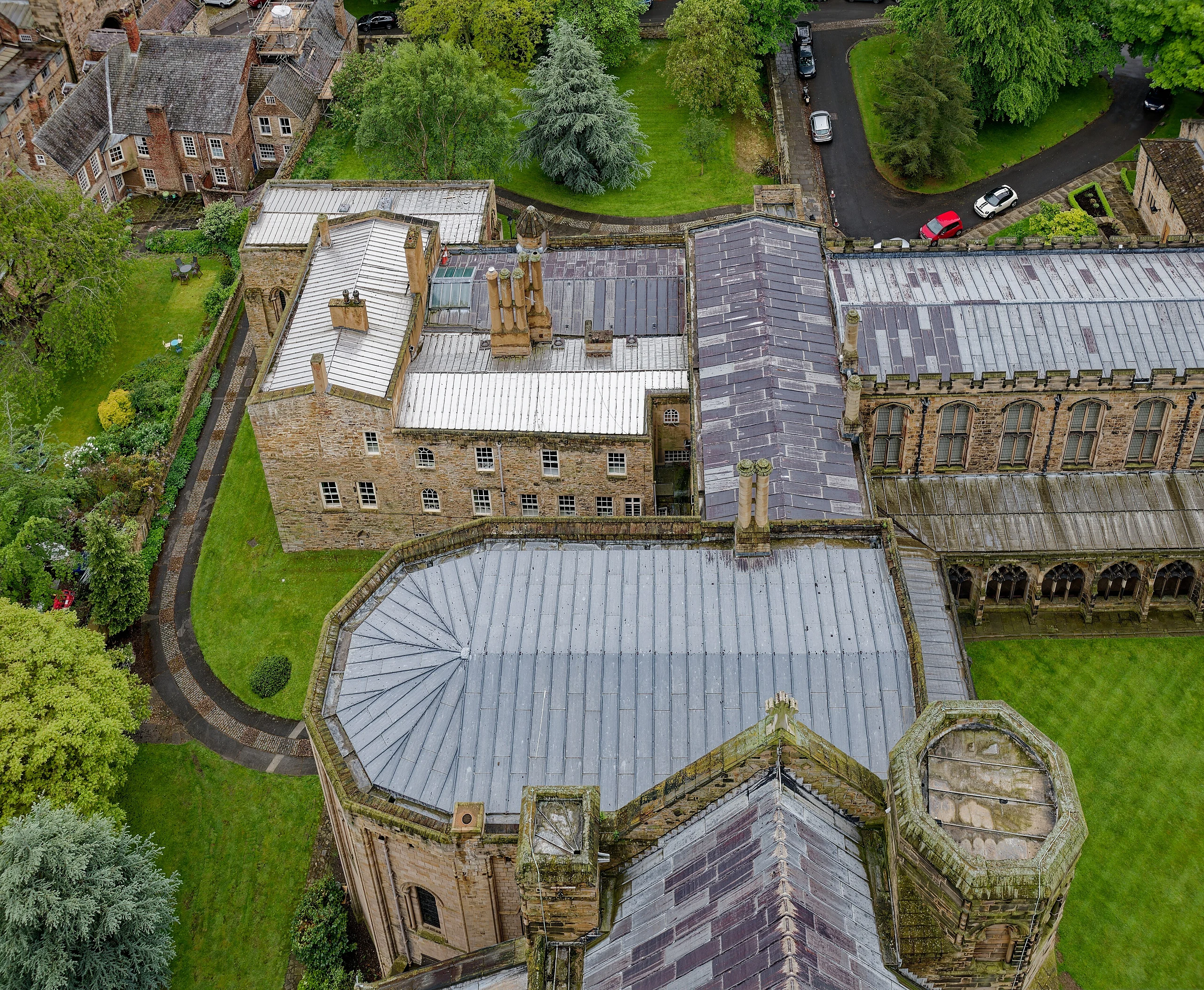 Cathedral Church of Christ, Blessed Mary the Virgin and St Cuthbert of Durham, Chapterhouse, Cloisters