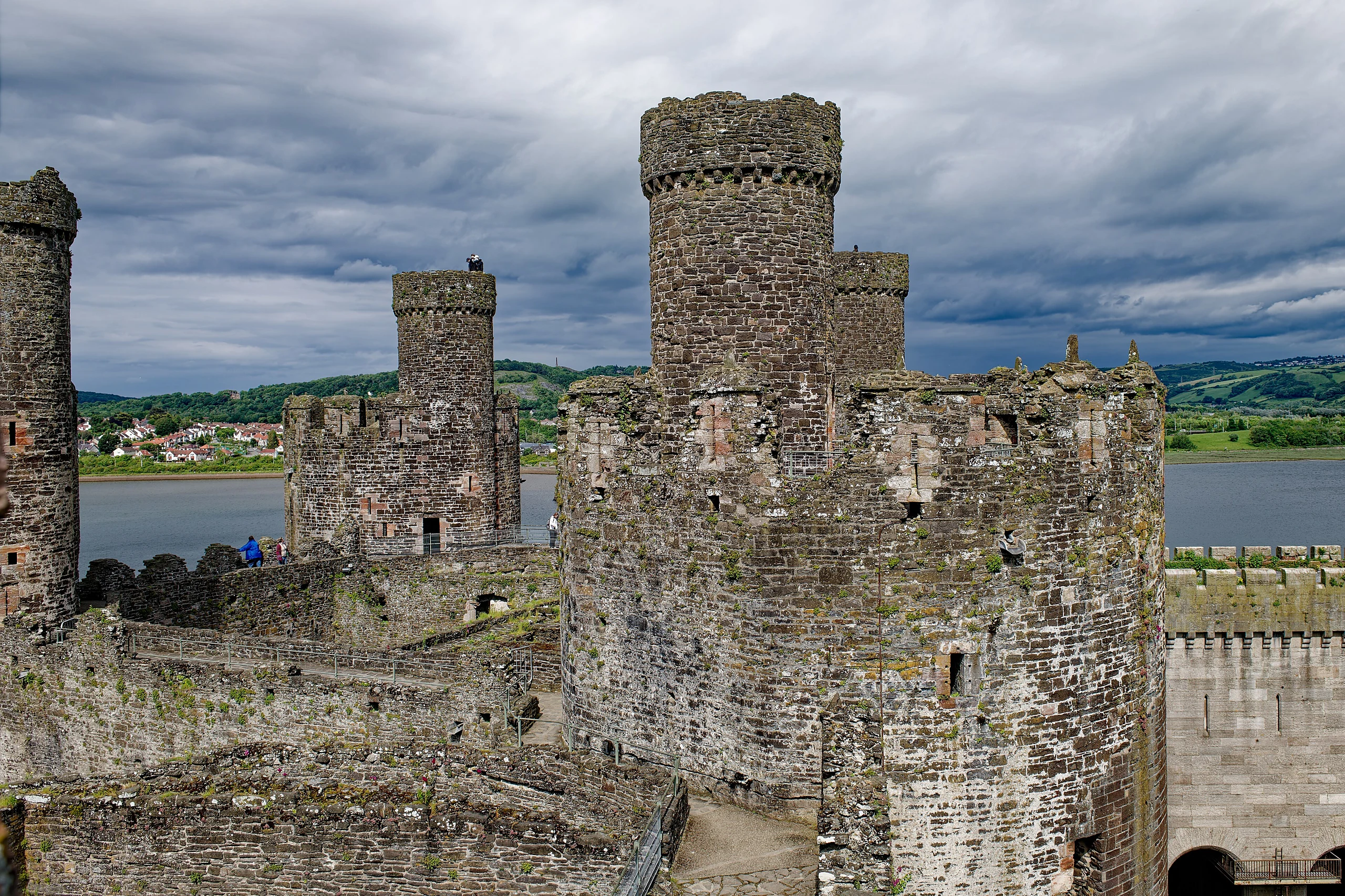 Conwy Castle, Chapel Tower, Bakehouse Tower, seen from the South-West