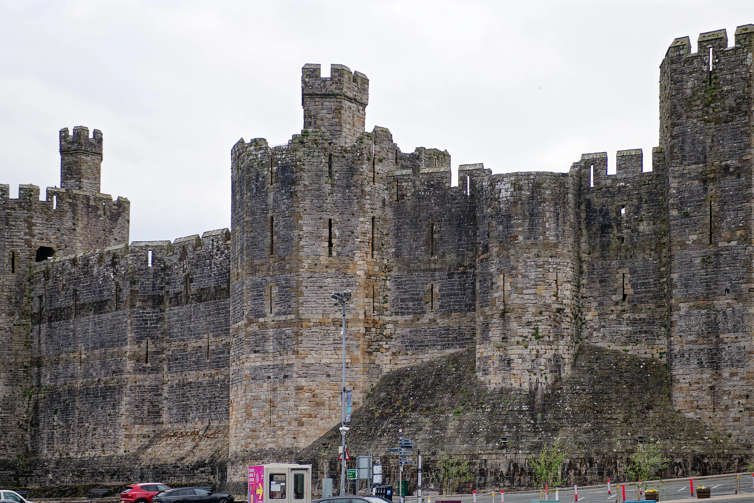 Caernarfon Castle, Black Tower