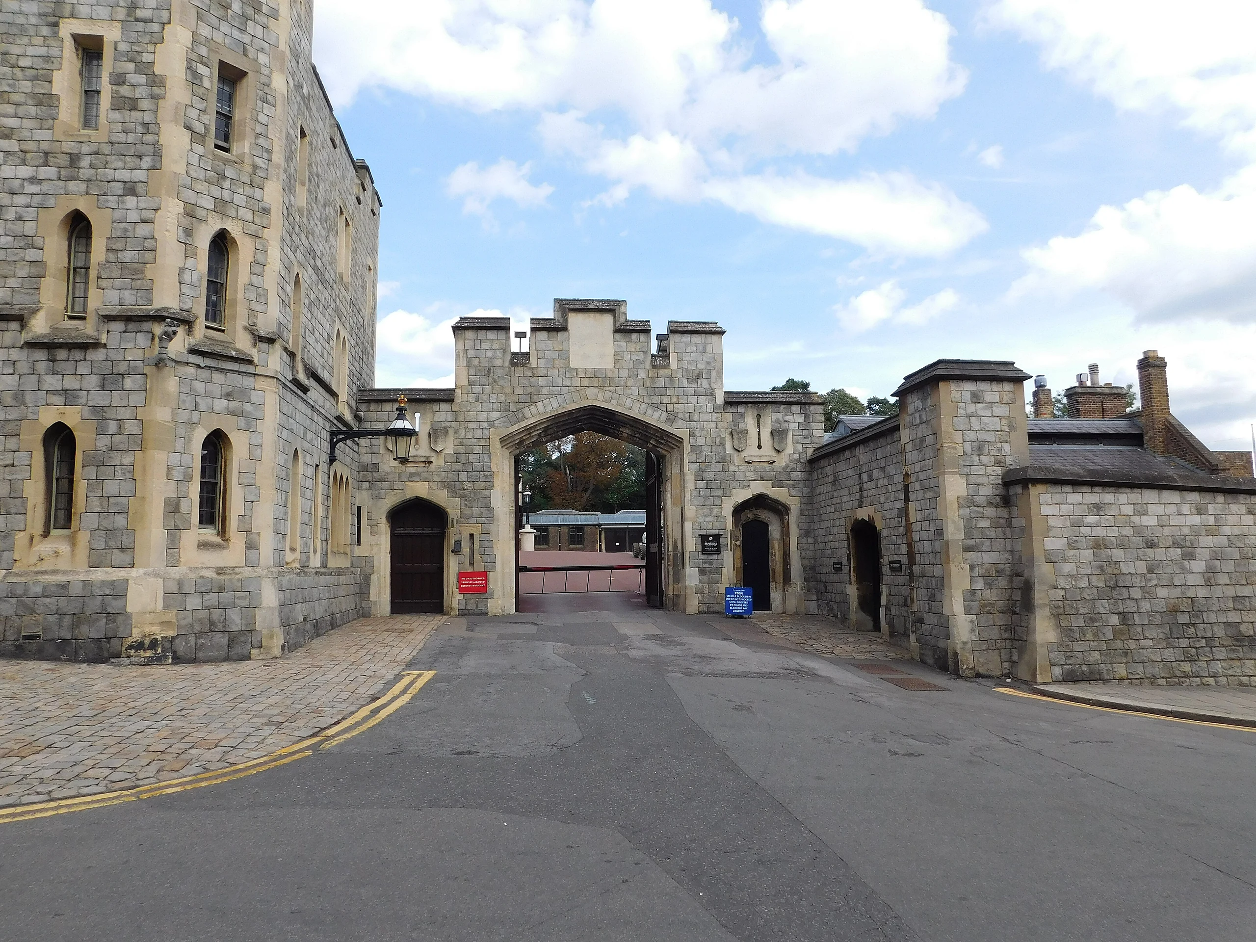 South West Gate And Lodge To St Albans Street, Windsor