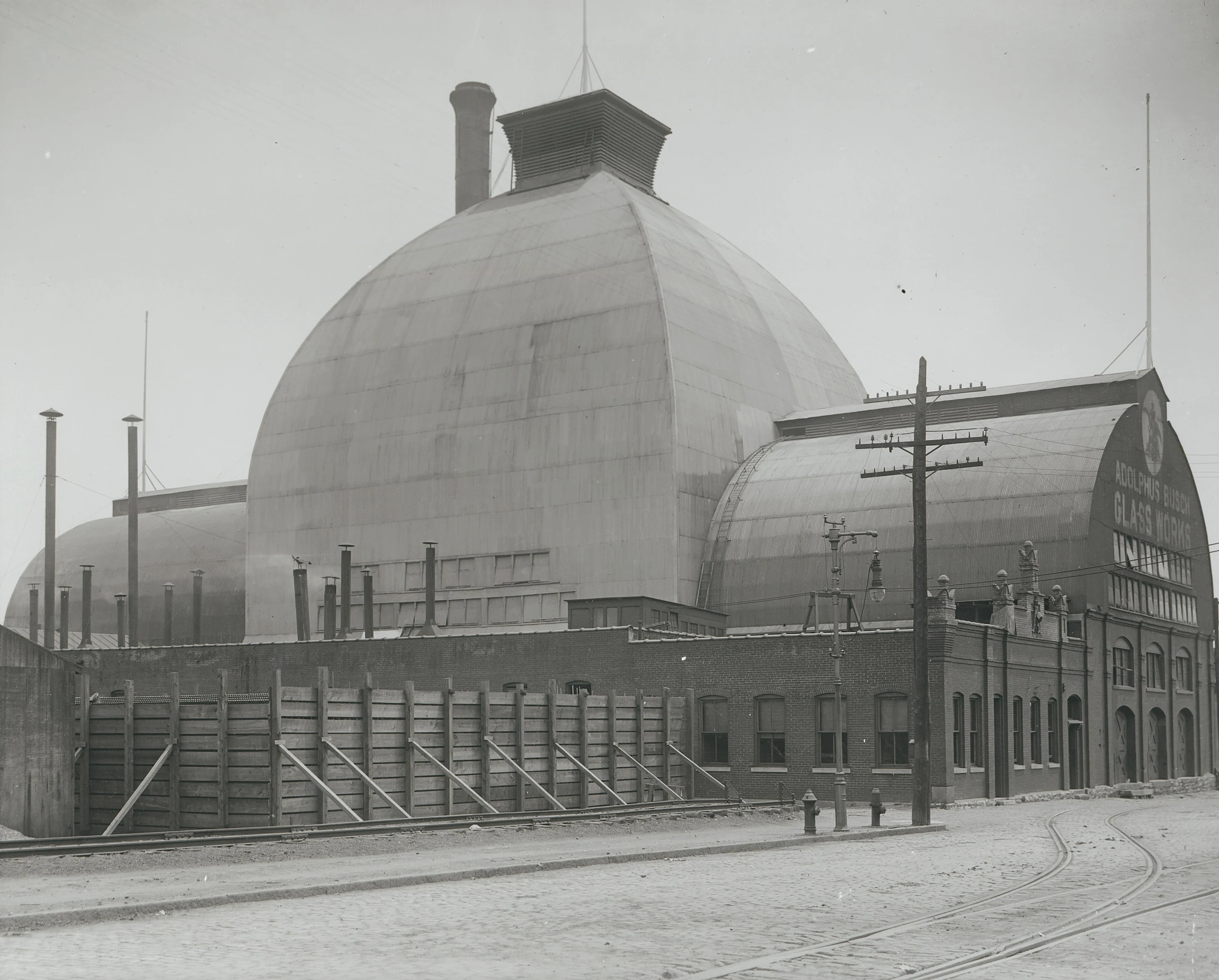Anheuser-Busch Glass Works (Adolphus Busch Glass Works), Dorcas and Second Streets. (Building was Belgian Pavilion at the 1904 Worl