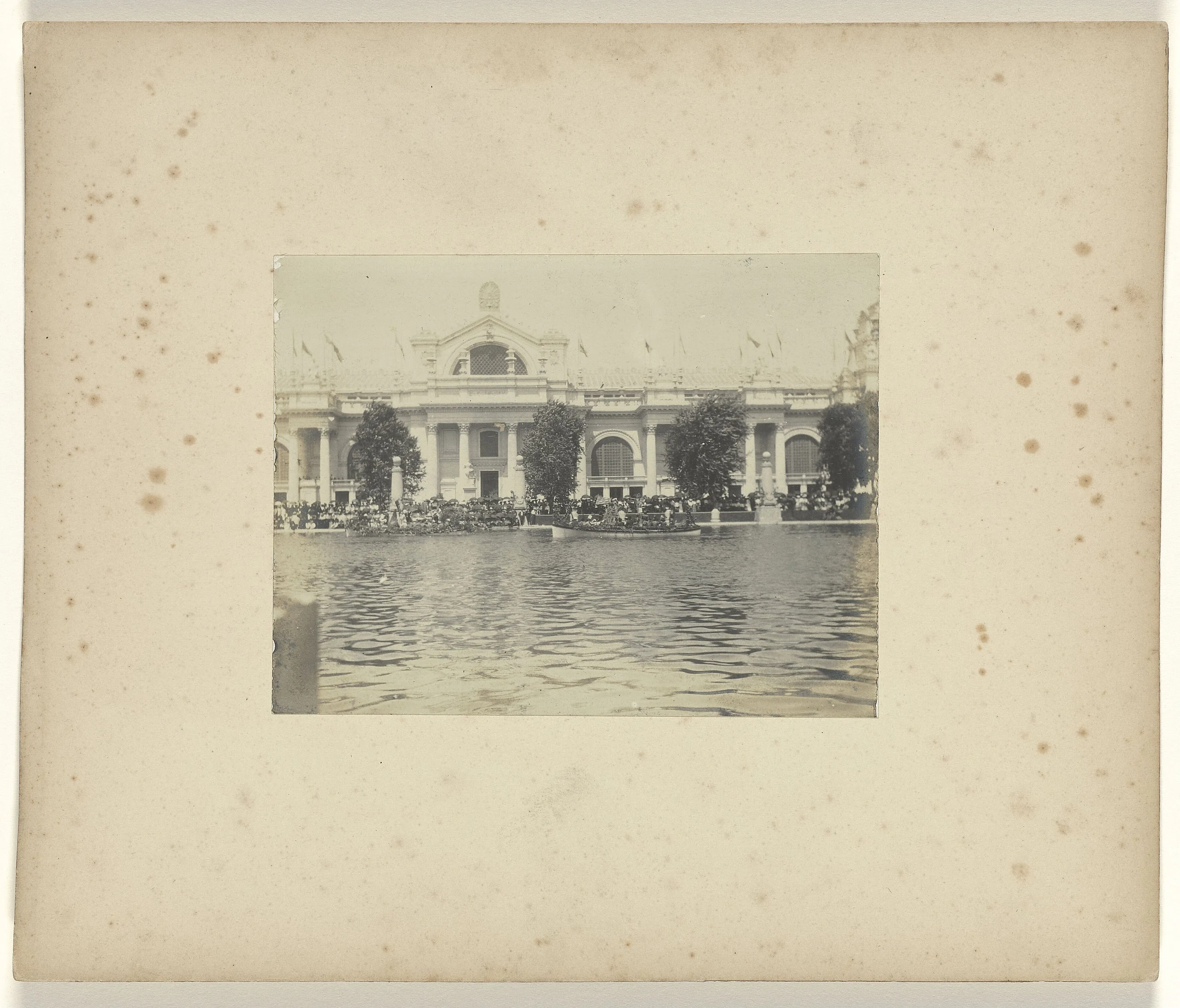 Boot met Spanjaarden op de wereldtentoonstelling in St. Louis (Louisiana Purchase Exposition), 1904Objecttype: foto O