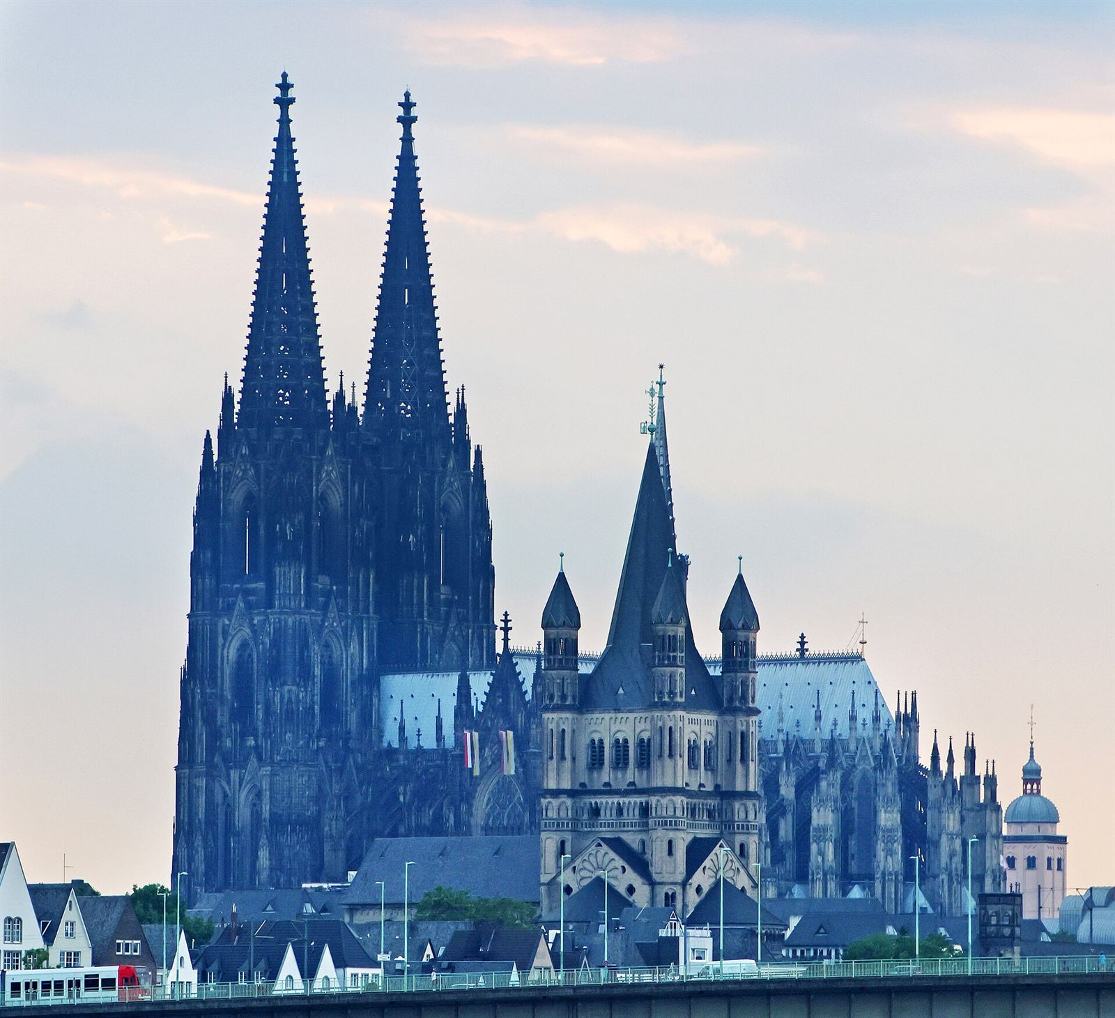 Cologne Cathedral completed — both spires finished in 1880